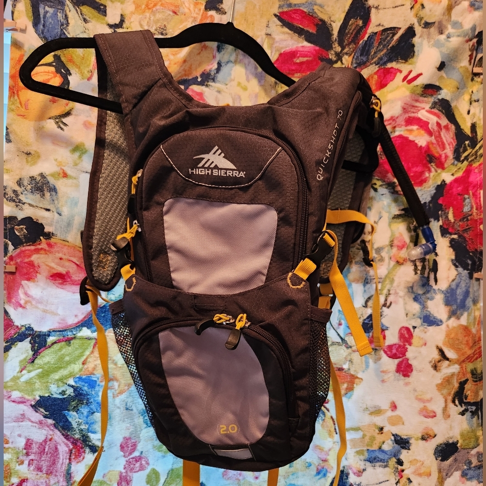 High Sierra Quickshot 70 Hydration Pack
